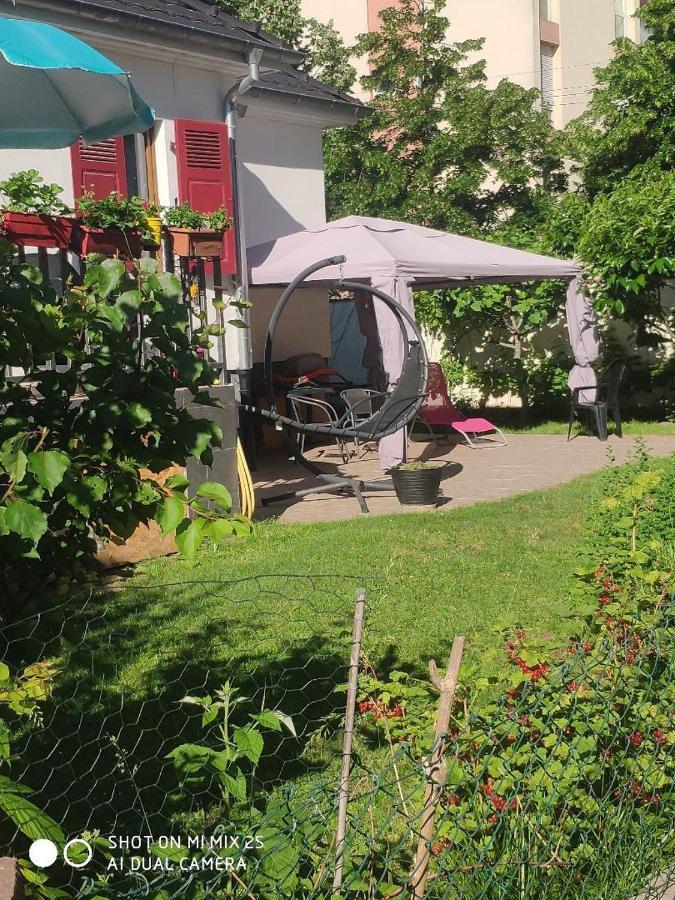 Colmar "Room" Chambre Privee Chez L'Habitant,Parking Voiture Devant La Maison,Garage Moto Et Velo,Petit Dejeuner מראה חיצוני תמונה